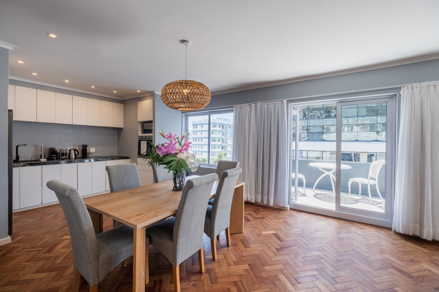 To Let 3 Bedroom Property for Rent in Sea Point Western Cape